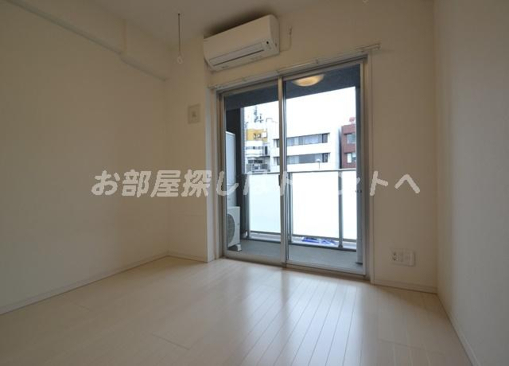 ラクラス幡ヶ谷-203