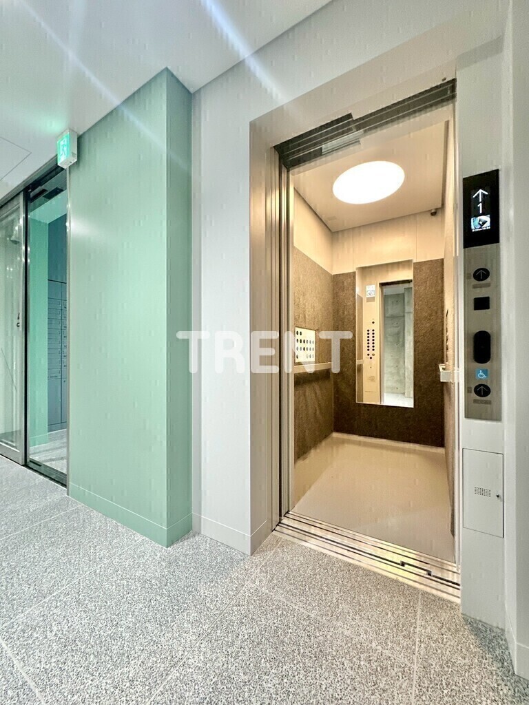 リビオメゾン新宿WEST-902