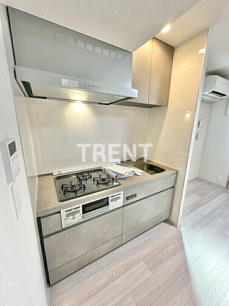 リビオメゾン新宿WEST-702