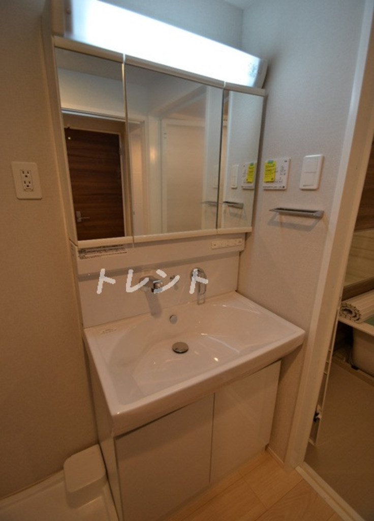 ワイズパティオ-303