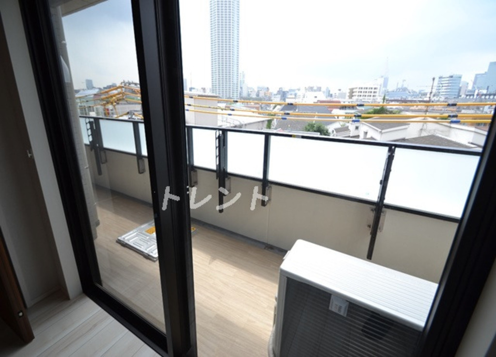 ワイズパティオ-303