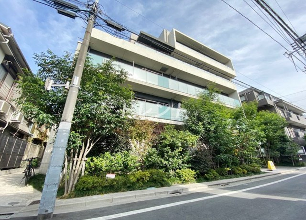 ワイズパティオ-303