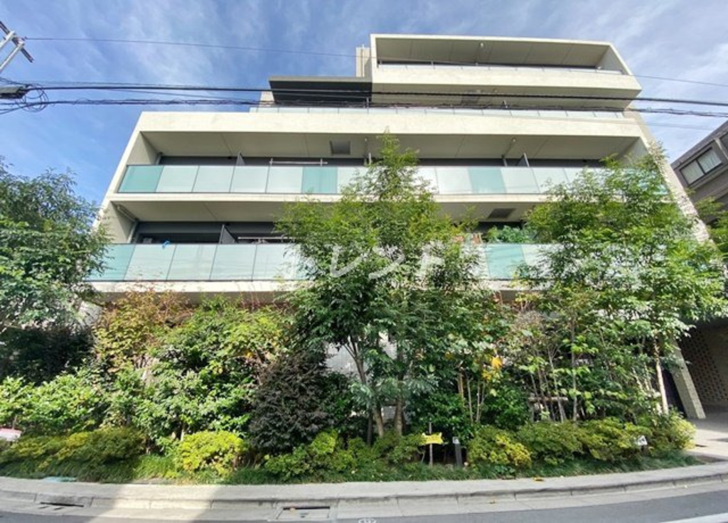 ワイズパティオ-303