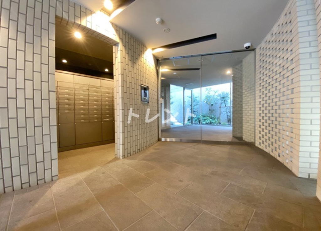 ワイズパティオ-303