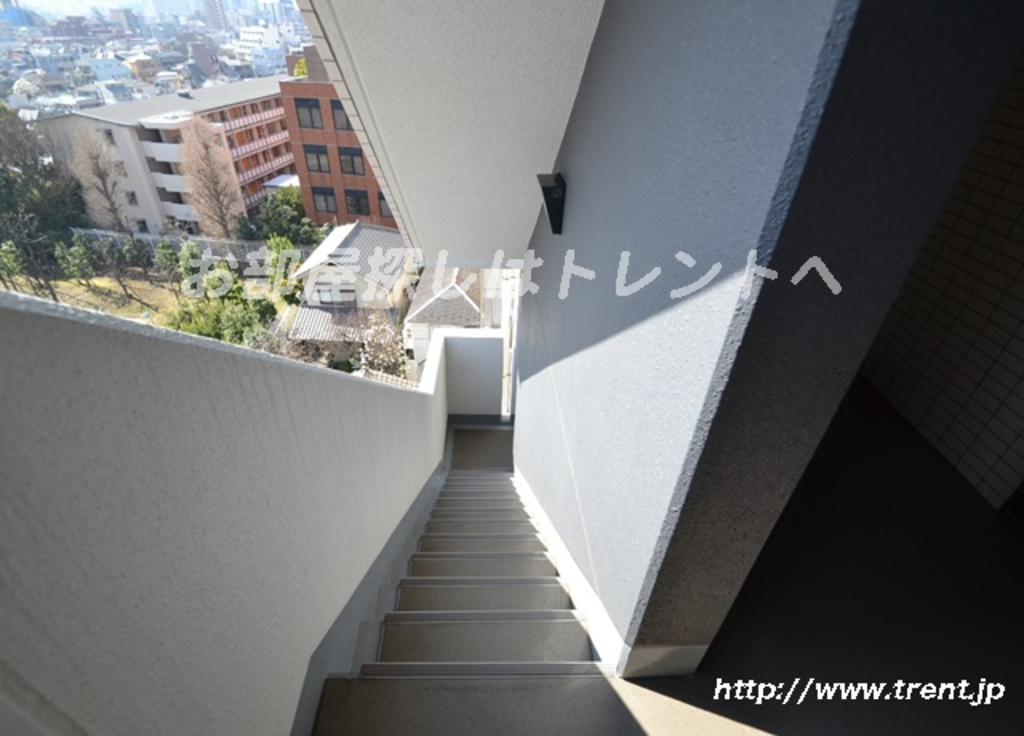 レアライズ新宿-8