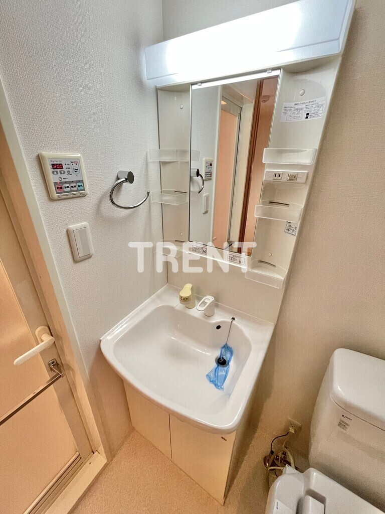 レジディア新宿御苑-403