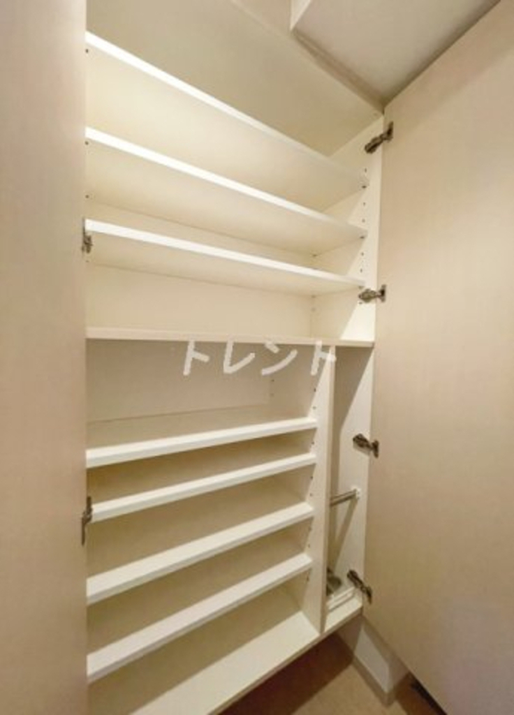 コンフォリア新中野Ⅱ-203