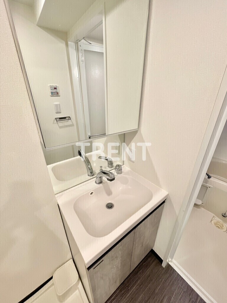 エルグランジュテ新宿-1006