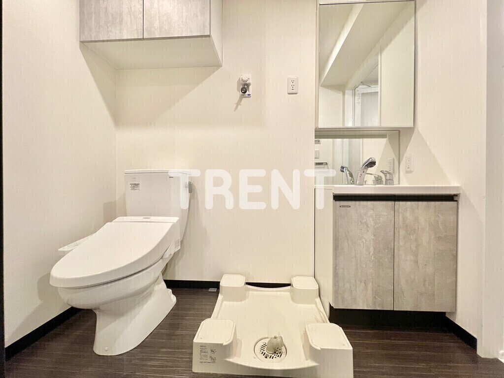 エルグランジュテ新宿-504