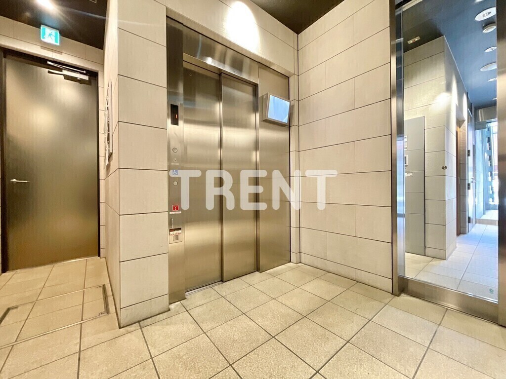 エルグランジュテ新宿-504