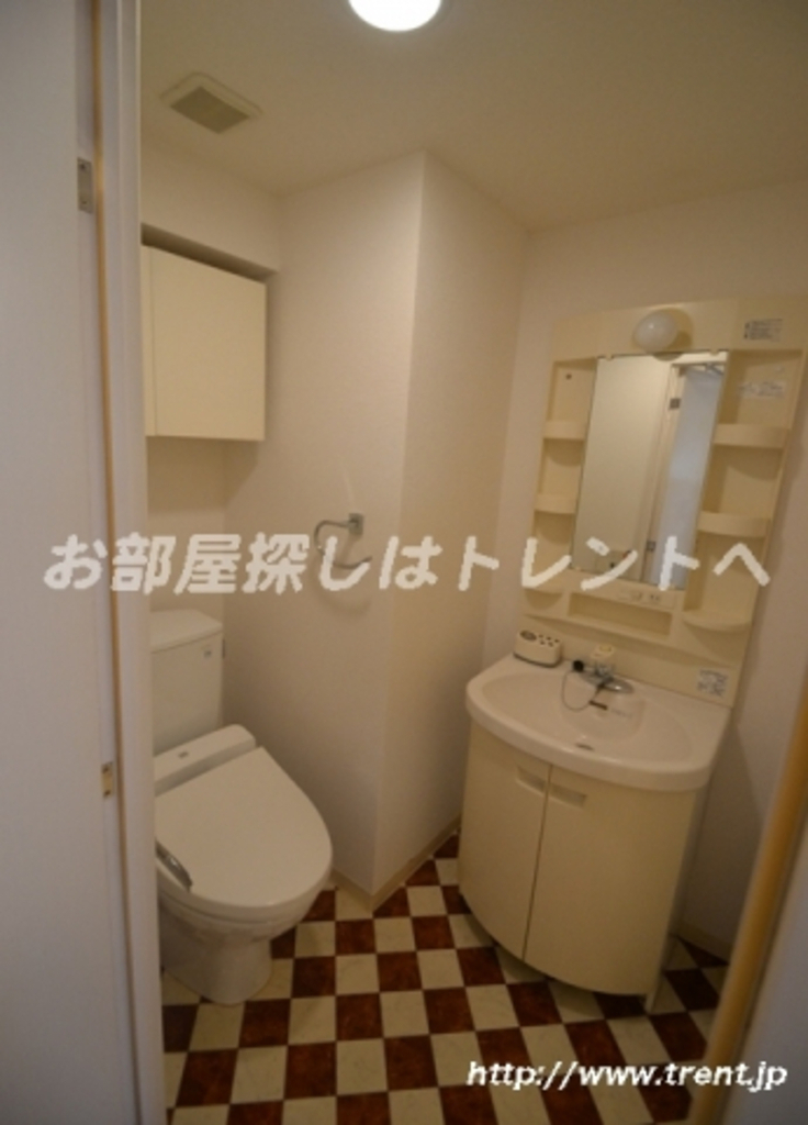 レナトゥス四谷-504