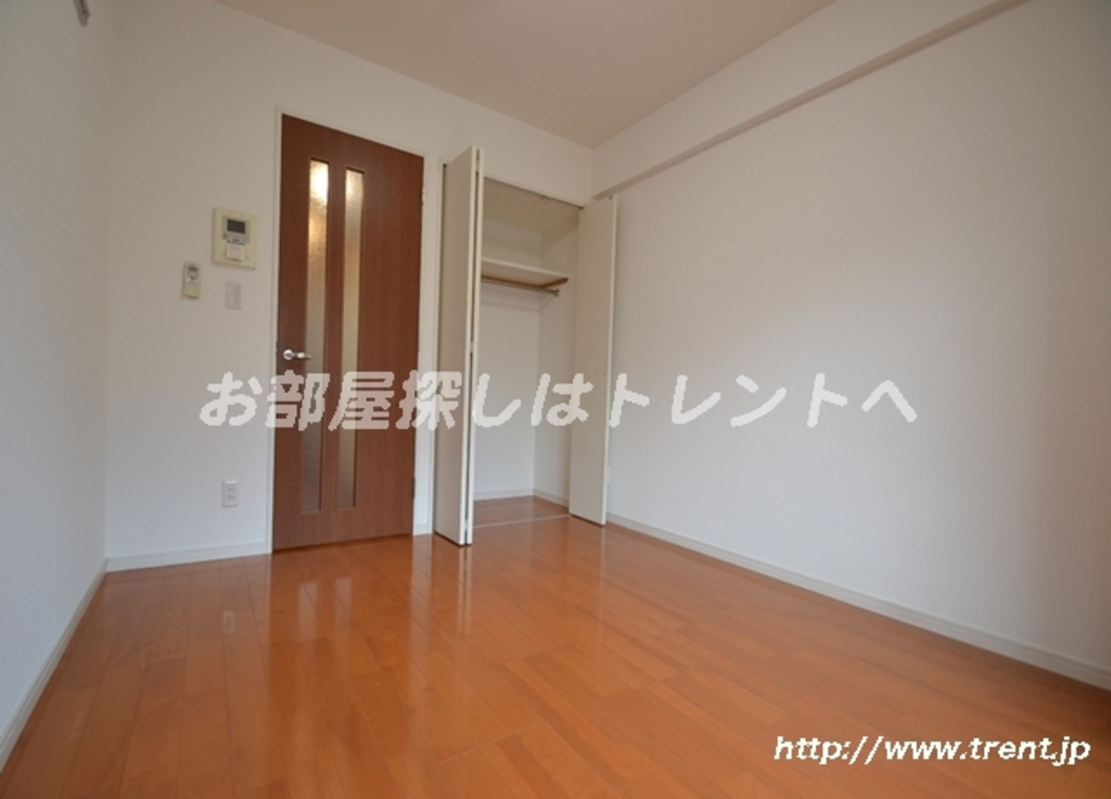 レナトゥス四谷-504