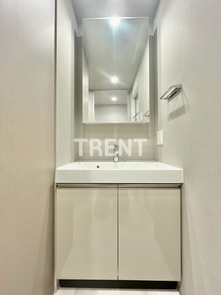 プラウドフラット四谷三丁目-801