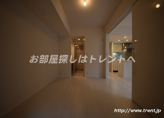 パークリュクス本郷-201