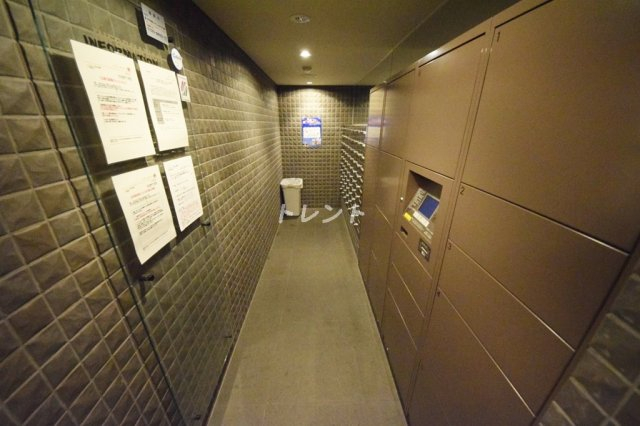 パークキューブ春日安藤坂-302