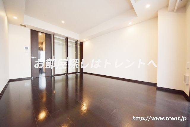 パークキューブ春日安藤坂-302