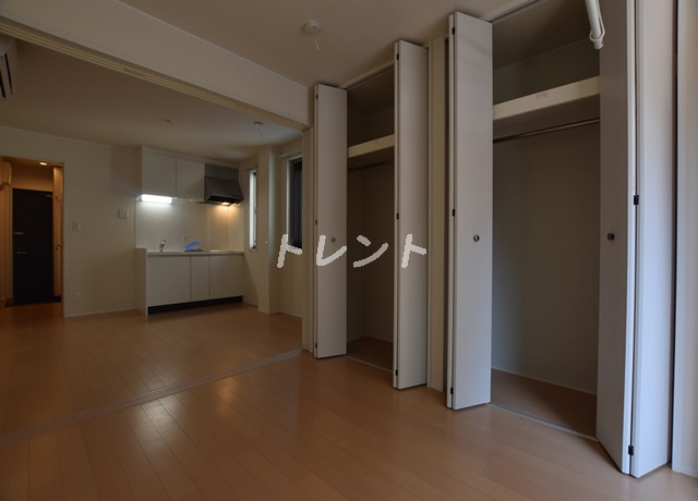 ラフィーネ春日-101