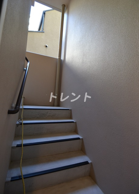 ダンラベニール北新宿-302