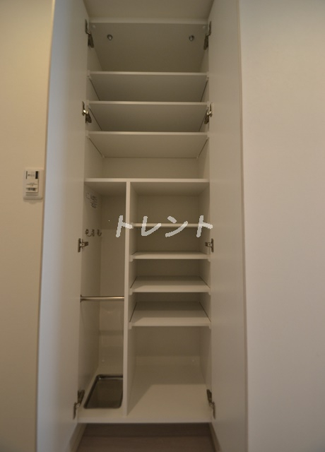 ダンラベニール北新宿-302