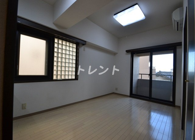 藤和シティホームズ新宿余丁町-101