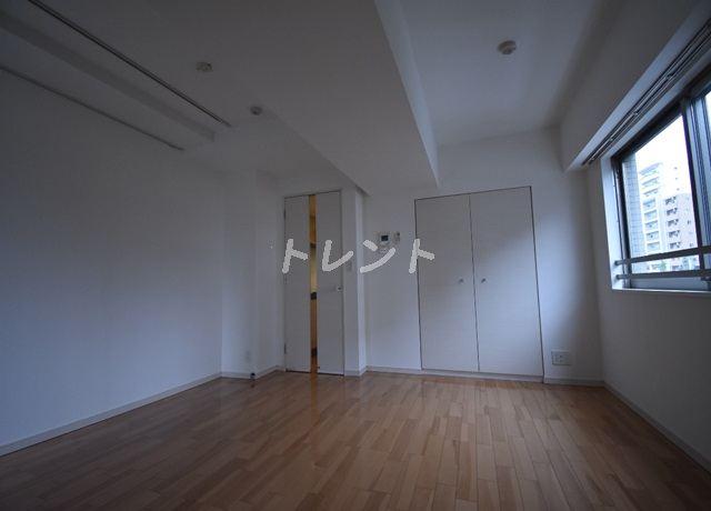 フトゥールス南麻布-601