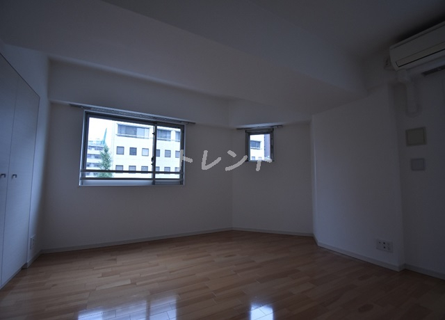 フトゥールス南麻布-601