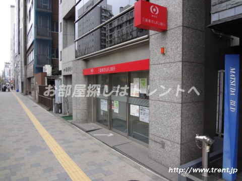 三菱東京UFJ銀行　東新宿駅南ATM