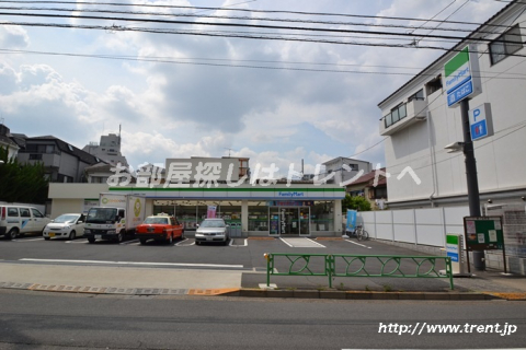 ファミリーマート 中野中央一丁目店