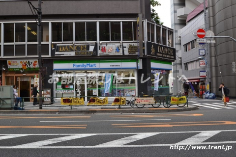 ファミリーマート　新宿御苑駅西店